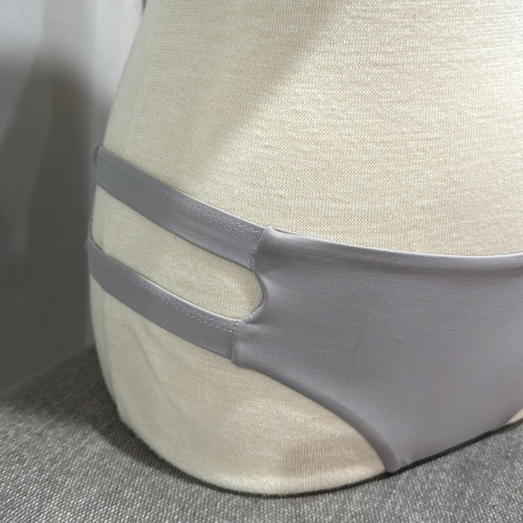 🔥Tavik Swimwear bottom only - Picture 5 of 10